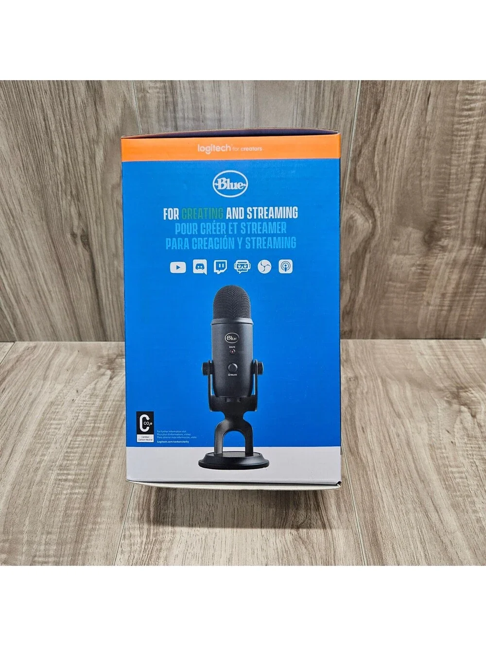 New Blue Yeti Premium Multi-Pattern USB Microphone
